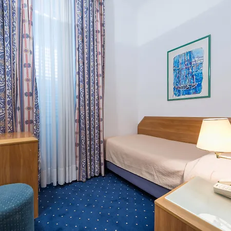 Hotel Komodor