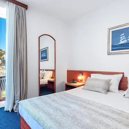 Hotel Komodor