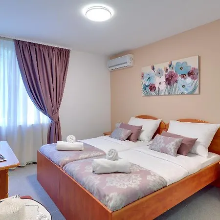 Komodor 3*