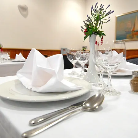 Komodor Отель Дубровник